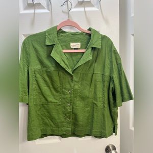 Universal thread, green button up top